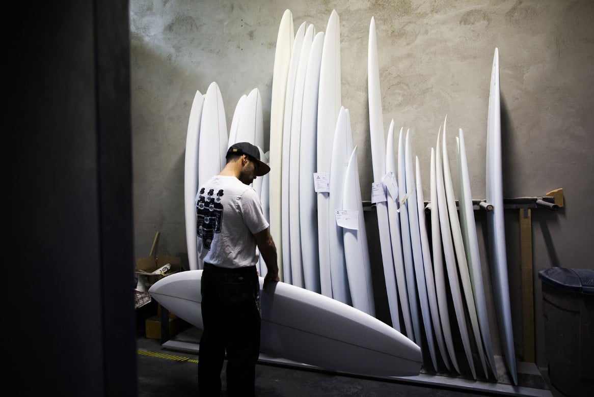 The Complete Guide to Selecting Your Surfboard