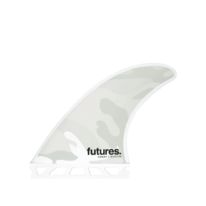 Shapers-Club- L'aileron Futures - Jordy Signature - Thruster présente un motif camouflage blanc et gris clair, orné du logo « futures » près de la base et du texte « JORDY | MEDIUM » juste en dessous. Cet aileron de planche de surf simple est conçu pour durer avec des découpes le long du bas, spécialement conçues pour une configuration thruster. Le fond est vert uni. -surfshop-surfboard