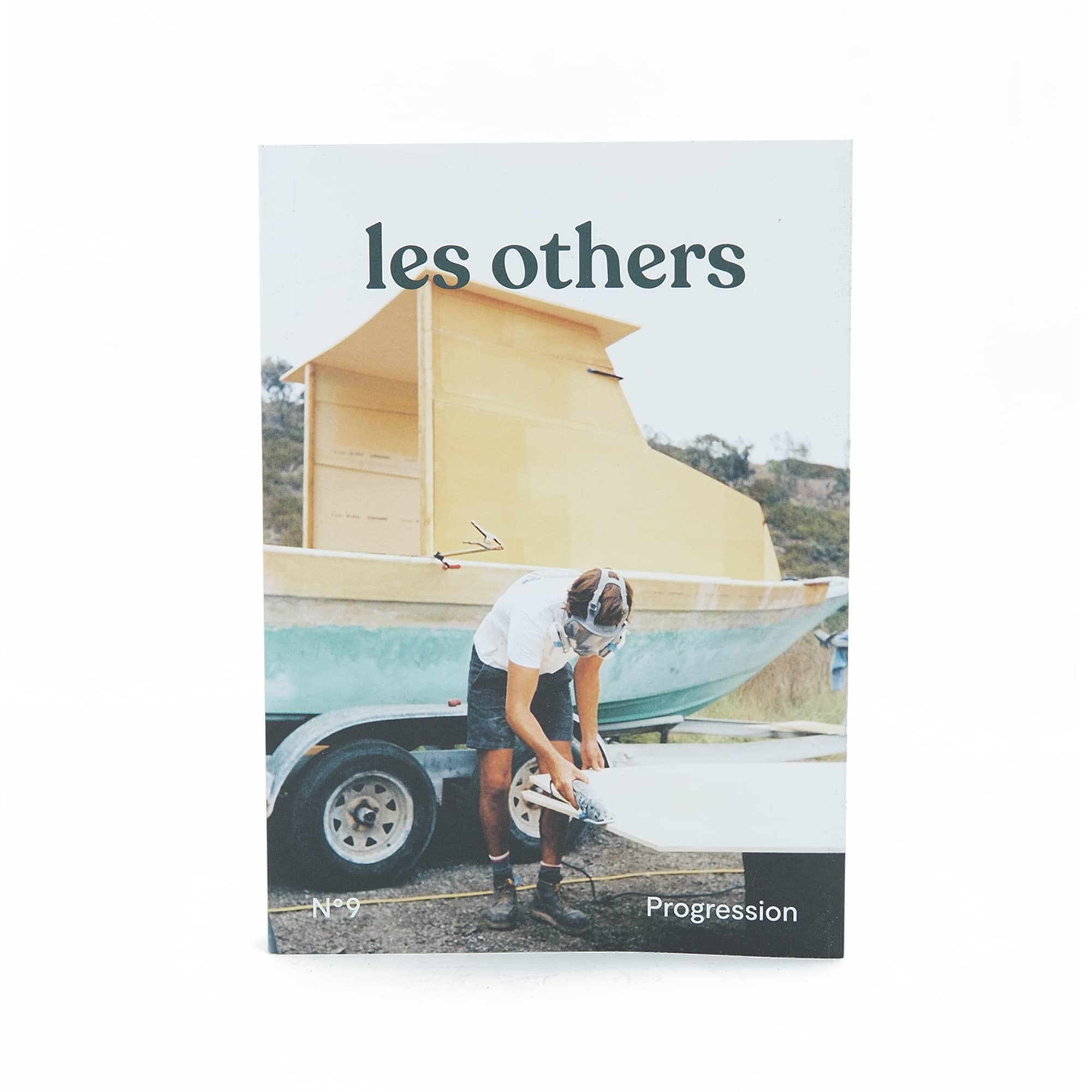 Les Others - Volume 09 "Progression"