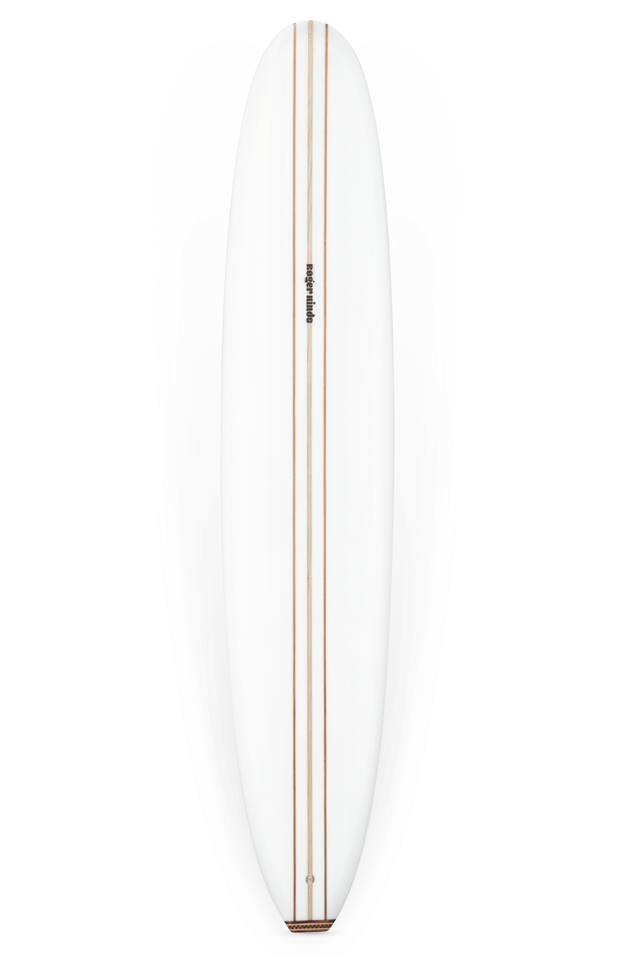 Shapers-Club- La planche de surf Renaissance, mesurant 9'6" x 23" x 3", présente un design épuré avec des courbes douces et deux fines bandes de bois le long de son centre. Elle incarne le savoir-faire des planches de surf avec un logo près du haut, le tout sur un fond blanc. -surfshop-surfboard