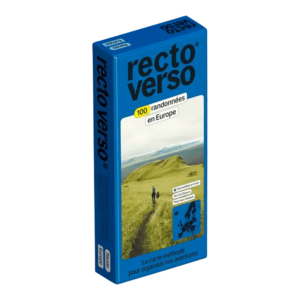 Shapers-Club- A blue Recto Verso Europe box, inscribed "100 randonnées en Europe", depicts a hiker on a grassy path amid hills and water. This French boxed set is ideal for planning and organizing hikes across Europe. -surfshop-surfboard