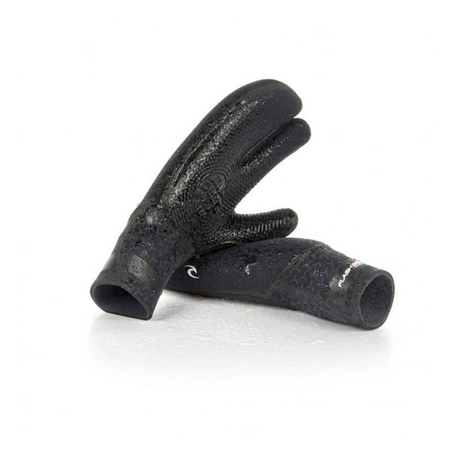 5-finger gloves vs. mittens: what's the best choice for winter surfing? 🧤🏄‍♂️