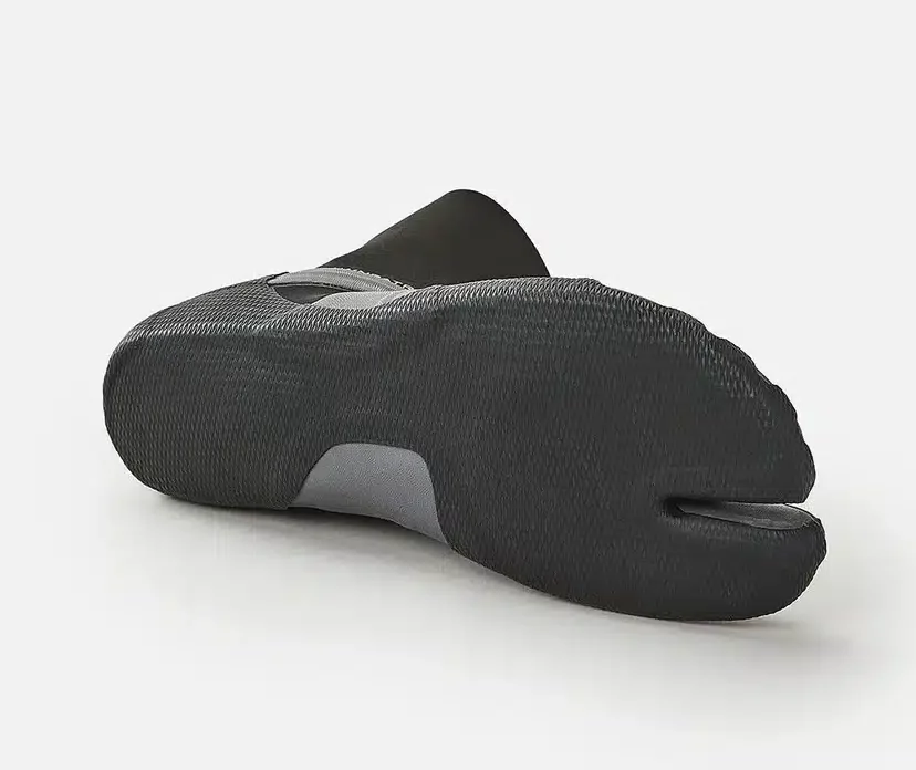 Best split toe booties for beginners: which models to choose?